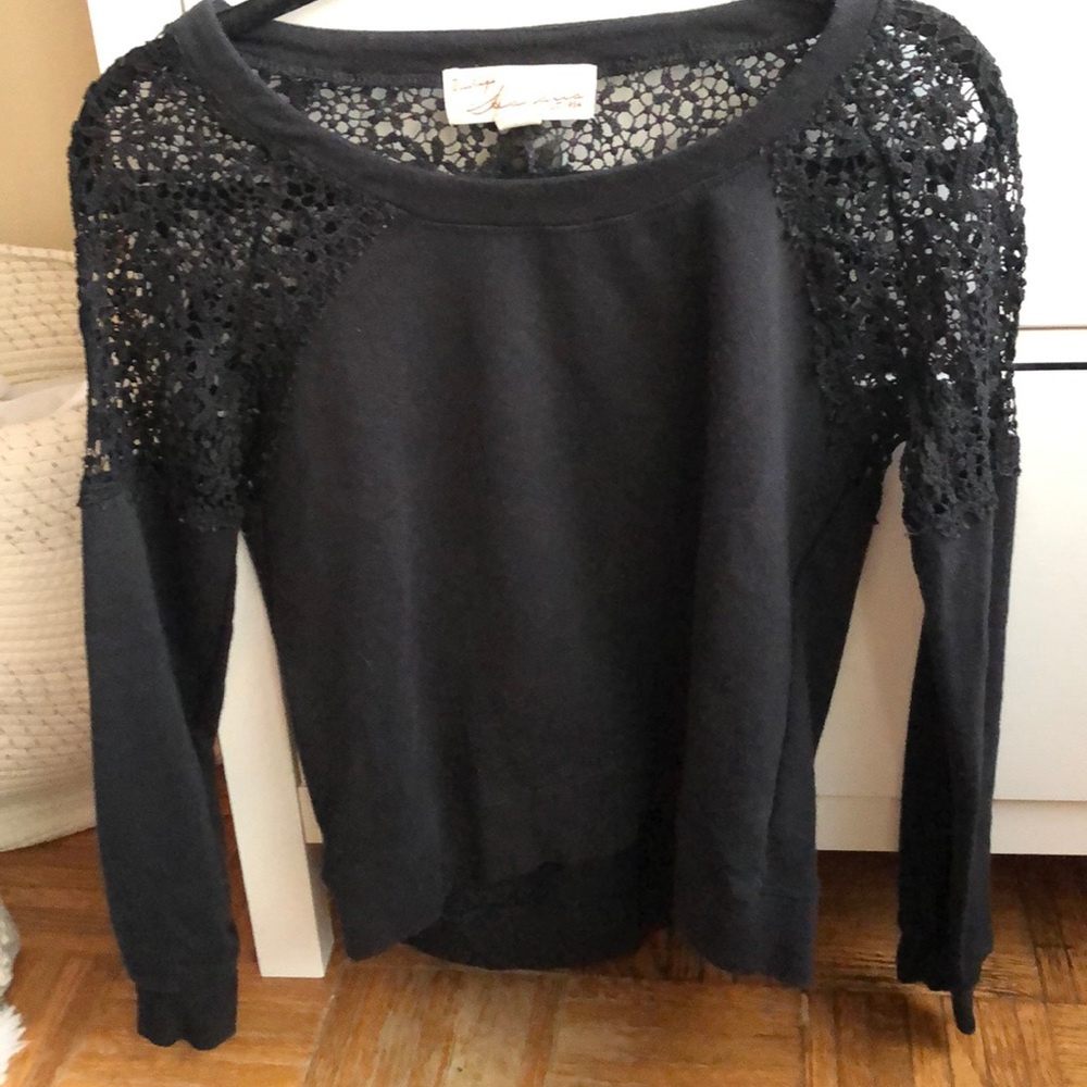Black Vintage Havana sweater with lace details